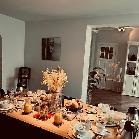 Marie-j Of Bed & Breakfast *